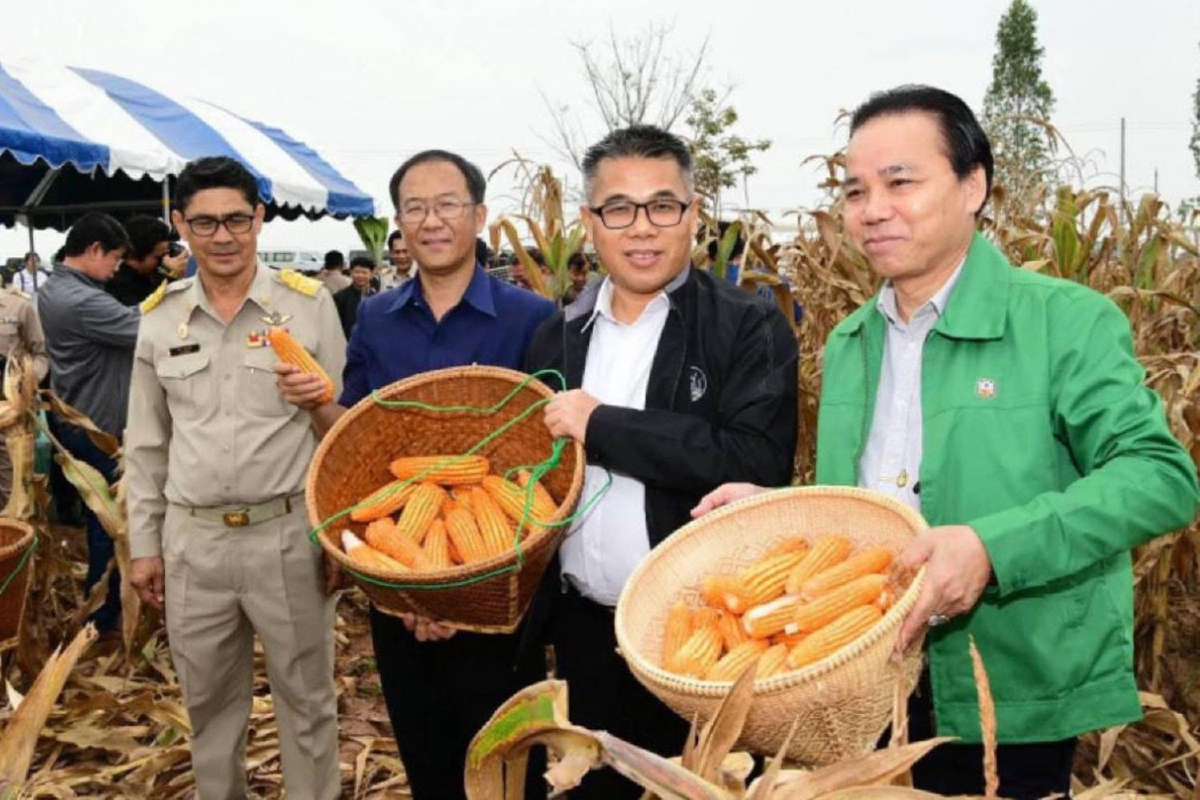 สหกรณ์ พร้อมขานรับนโยบายต่อยอด "ตลาด นำการผลิต" ทุกมิติ สหกรณ์ พร้อมขานรับนโยบายต่อยอด "ตลาด นำการผลิต" ทุกมิติ