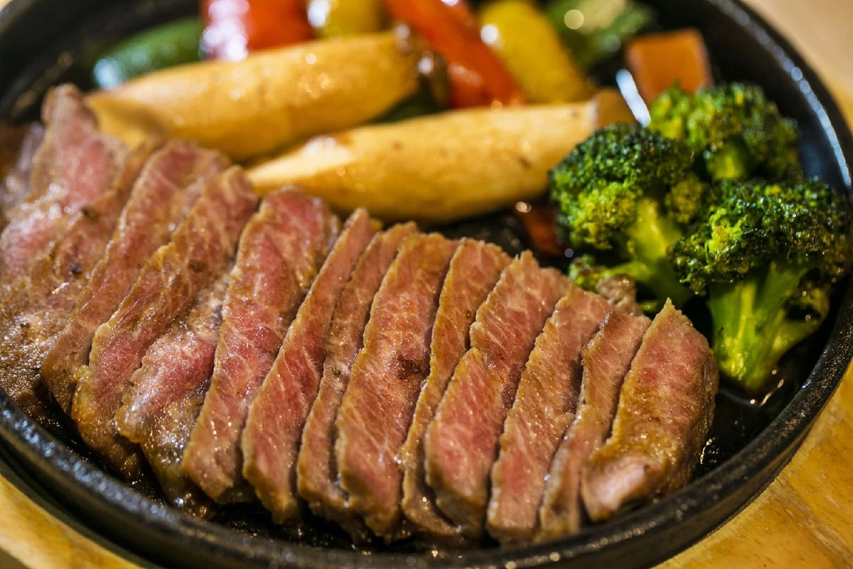 Shiso Homu @The Jas Ramintra จัดเสิร์ฟความสดหมดหน้าตัก