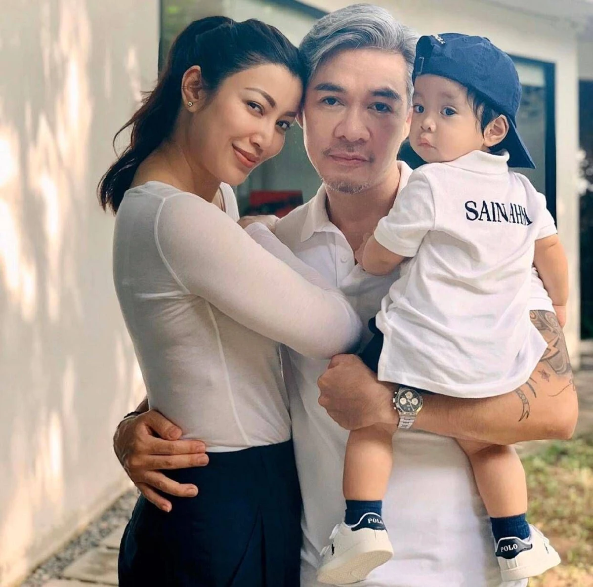 ”พ่อเจมส์” ว่าไง!? “น้องสายน้ำ” ผูกผมจุก หน้าหวานมากจน “เอมมี่” ถึงกับบอกได้ลูกสาว