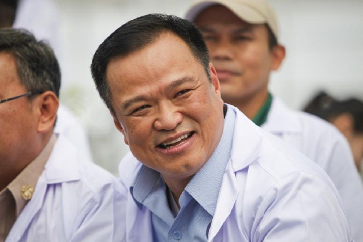 "เสี่ยหนู" ยัน สธ.แบนสารพิษ รับ เกษตรกรบางส่วนอาจไม่ปลื้มภูมิใจไทย "เสี่ยหนู" ยัน สธ.แบนสารพิษ รับ เกษตรกรบางส่วนอาจไม่ปลื้มภูมิใจไทย