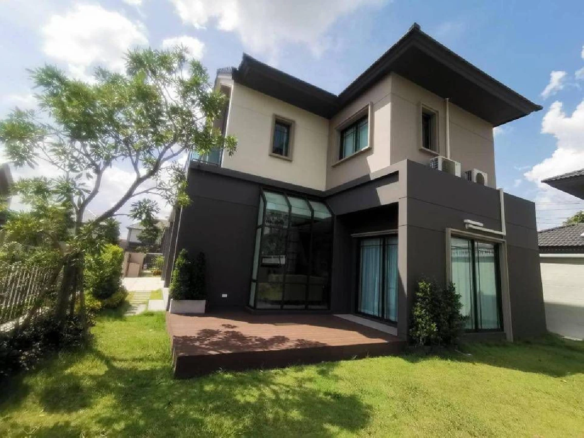 สวยและรวยจริง! “อาม ชุติมา” ย้ายเข้าบ้านใหม่ ของแบรนด์เนมเกลื่อนเต็มพื้นบ้าน