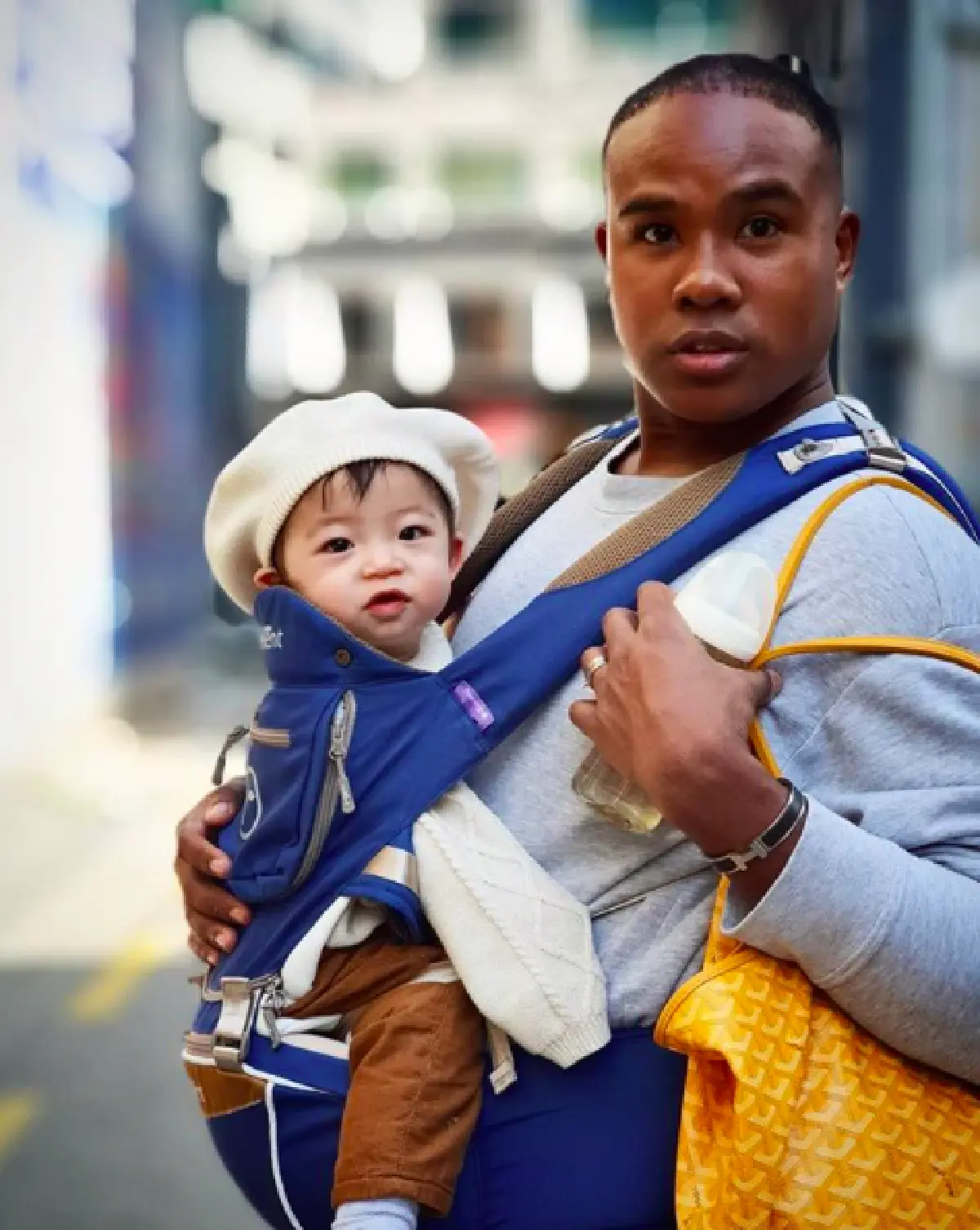 ความรักลุงกับหลาน “รัศมีแข” อุ้ม “น้องปกป้อง” ถ่ายแบบทูโทนสุดคลู