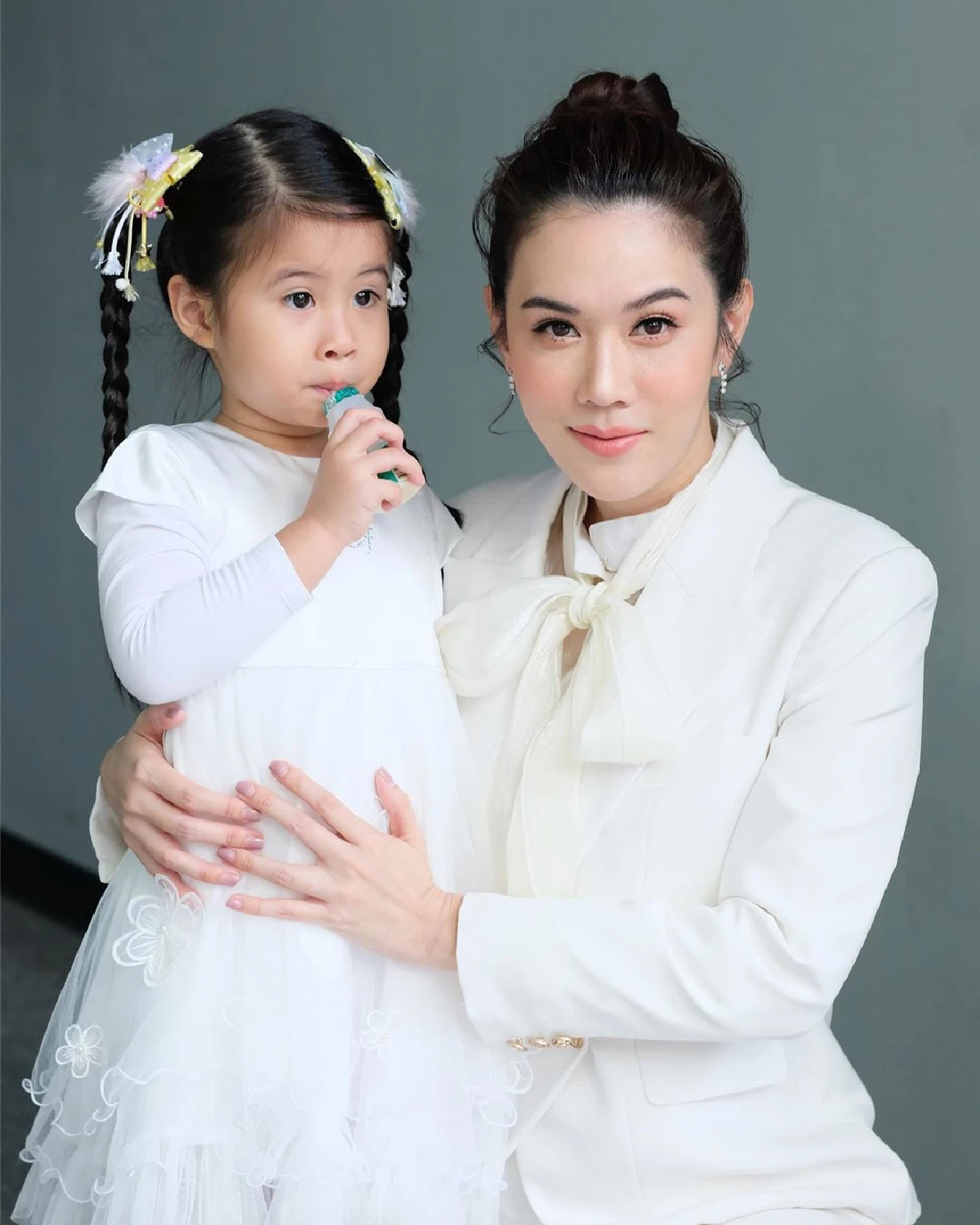 "เมย์ ปทิดา” ตอบชัดปมสงสัยของหลายๆ คน ว่ากำลังมีปัญหากับ "หนุ่ม กรรชัย"