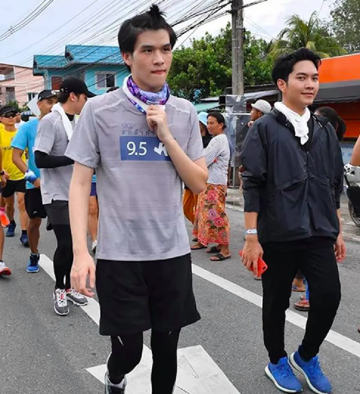 หมอฉลามวิ่งแบบพี่ตูน! “สกาย” ร่วมวิ่งการกุศลเป็นเซ็ตสุดท้ายจาก จ.พังงา สู่ จ.ภูเก็ต เป็นที่เรียบร้อย