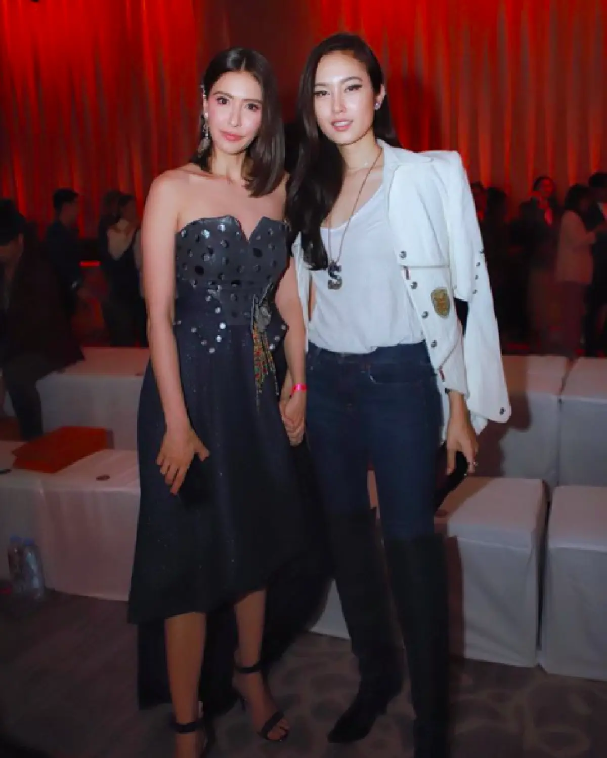 "เจ้าฟ้าสิริวัณณวรีฯ” ทรงจัดแฟชั่นโชว์เผยโฉมคอลเลคชั่นทรง AUTUMN/WINTER 2019-2020