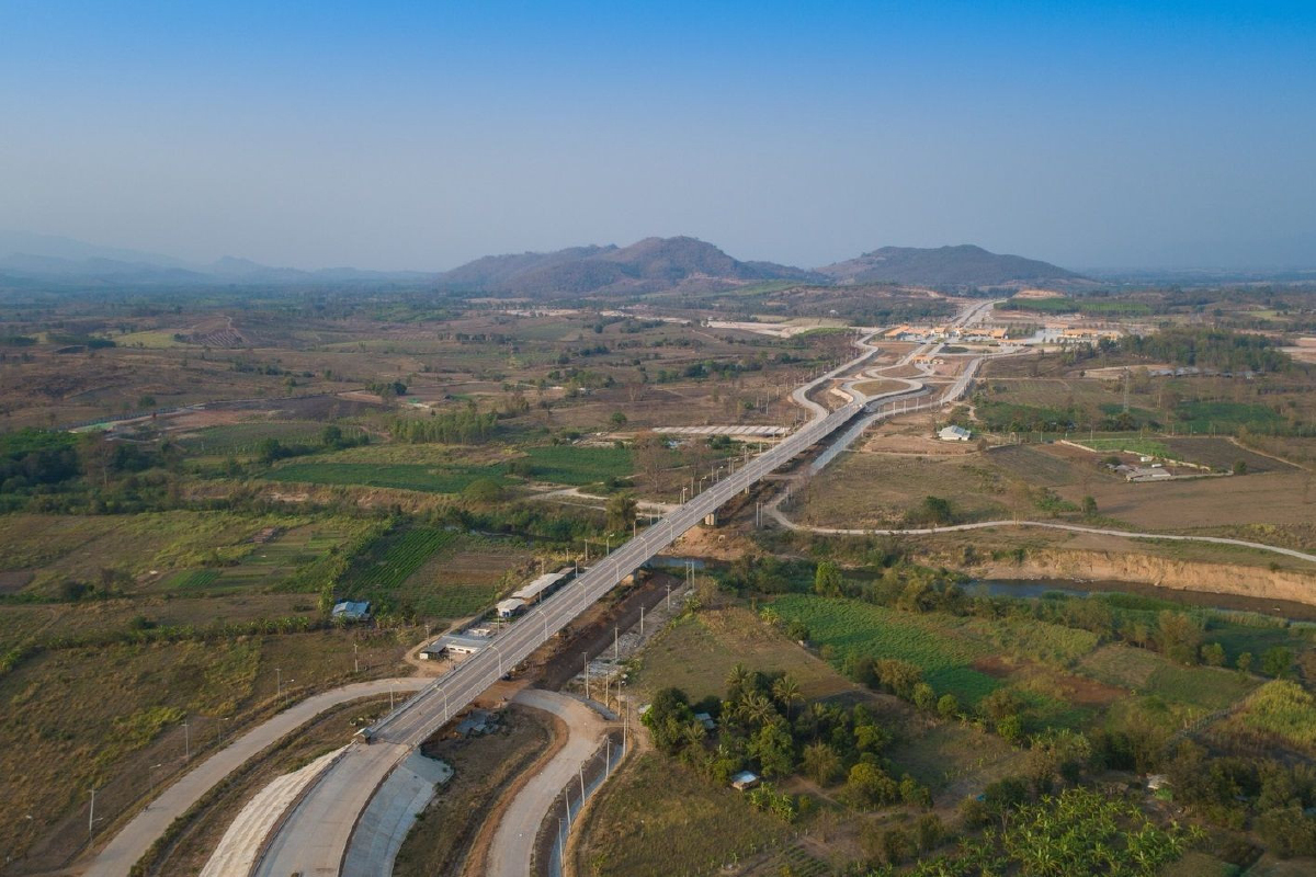 เปิดใช้สะพานข้ามไทย-เมียนมาแห่งที่2 ดันมูลค่าค้าชายแดน 3 แสนล้าน เปิดใช้สะพานข้ามไทย-เมียนมาแห่งที่2 ดันมูลค่าค้าชายแดน 3 แสนล้าน