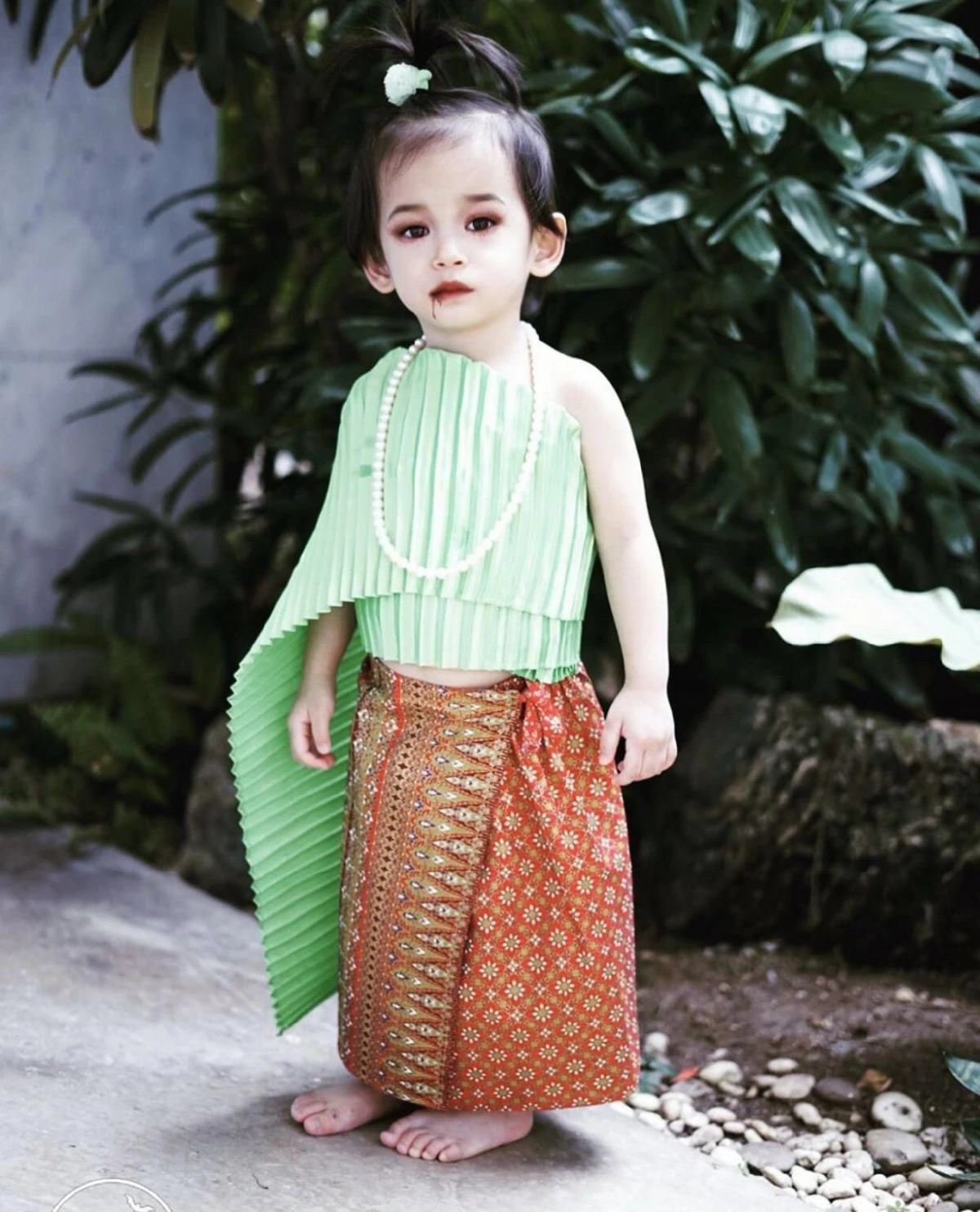 ควันหลงวันฮาโลวีน! ลูกหลานคนบันเทิงแต่งตัวชุดผีแบบจัดเต็มน่ารักน่าเอ็นดูสุดๆ