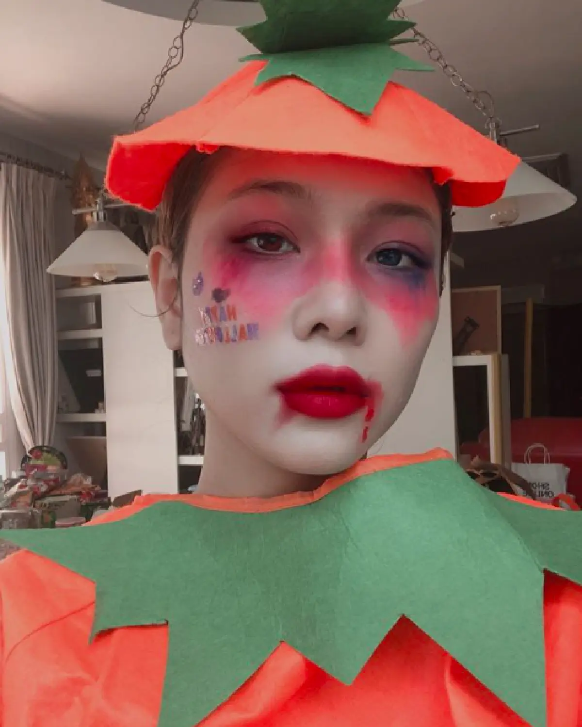 จำได้ไหม..ว่าใครกันบ้าง!? ส่องภาพคนบันเทิงงัดชุดผีมาประชันในวันฮาโลวีน