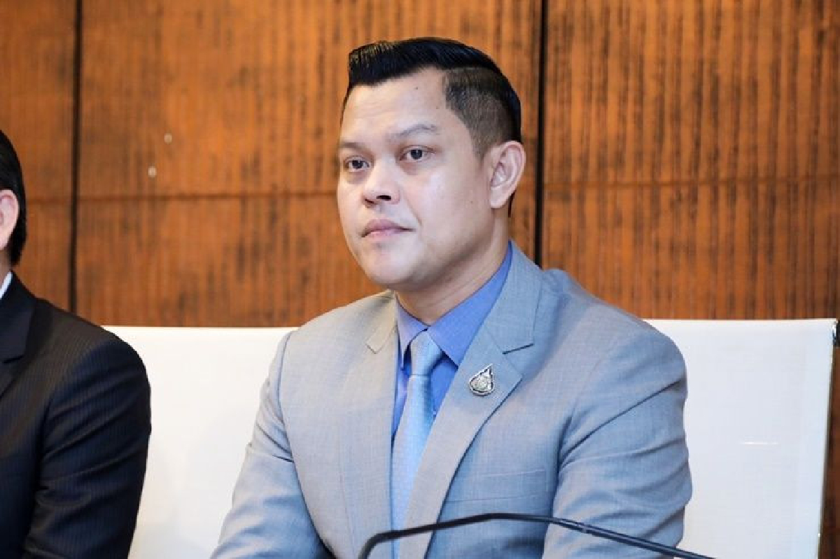 "ธนกร" มั่นใจ รัฐบาลแจงศึกซักฟอกฉลุย เย้ย อนค.ไม่เต็มร้อย แก้ปัญหาในพรรคก่อน "ธนกร" มั่นใจ รัฐบาลแจงศึกซักฟอกฉลุย เย้ย อนค.ไม่เต็มร้อย แก้ปัญหาในพรรคก่อน