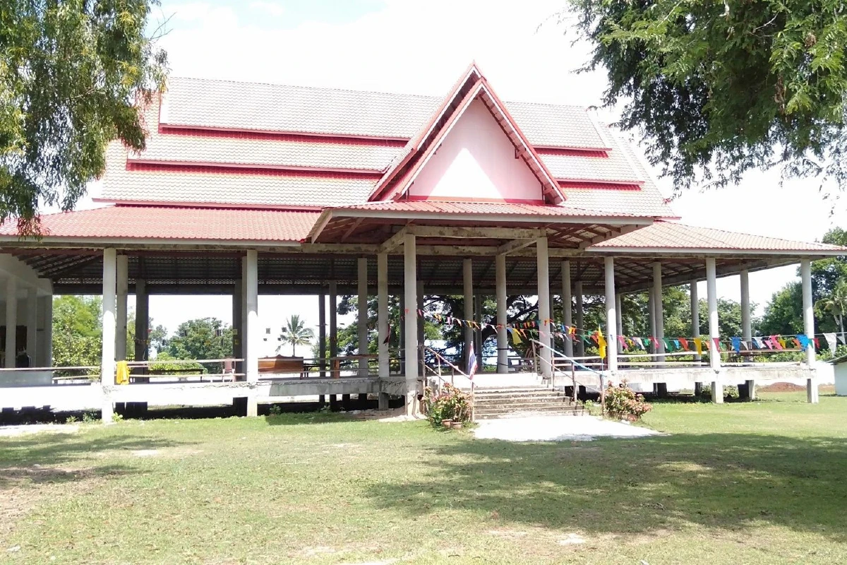 ชาวบ้านแห่กราบไหว้”เจ้าแม่ตะเคียนหิน” ให้โชคอดีตตชด. ถูกรางวัลที่1 รวย 114ล้าน