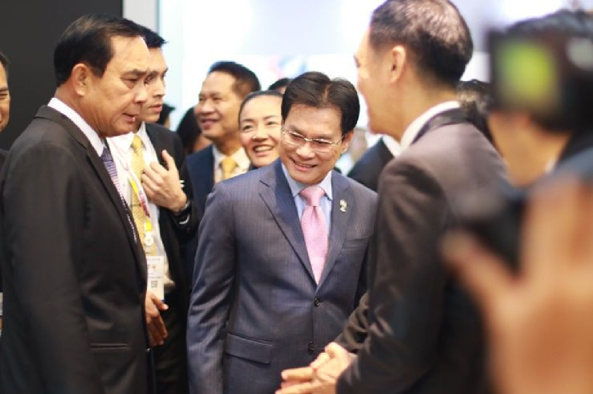 ปชป.เดินหน้าแก้ไขรธน. "จุรินทร์" ชี้ ต้องสะเดาะกุญแจ เปิดประตูความเป็นปชต. ปชป.เดินหน้าแก้ไขรธน. "จุรินทร์" ชี้ ต้องสะเดาะกุญแจ เปิดประตูความเป็นปชต.
