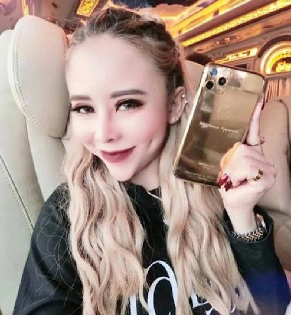 “มดดำ” กระซิบชื่อดาราชายที่มีความสัมพันธ์ “แม่มณี" เสียงดังฟังชัด