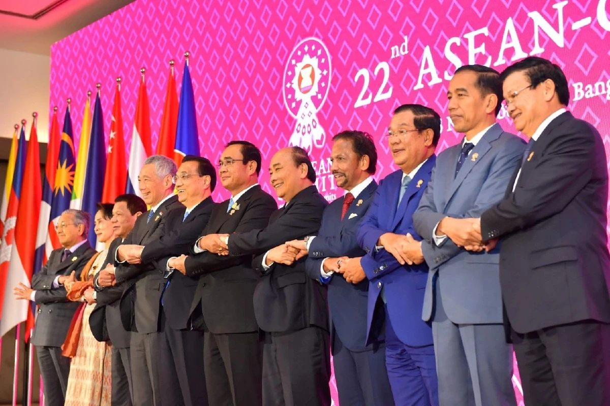 "บิ๊กตู่" เปิดประชุมอาเซียน ปลุกประเทศสมาชิกจับมือสร้างความยั่งยืน