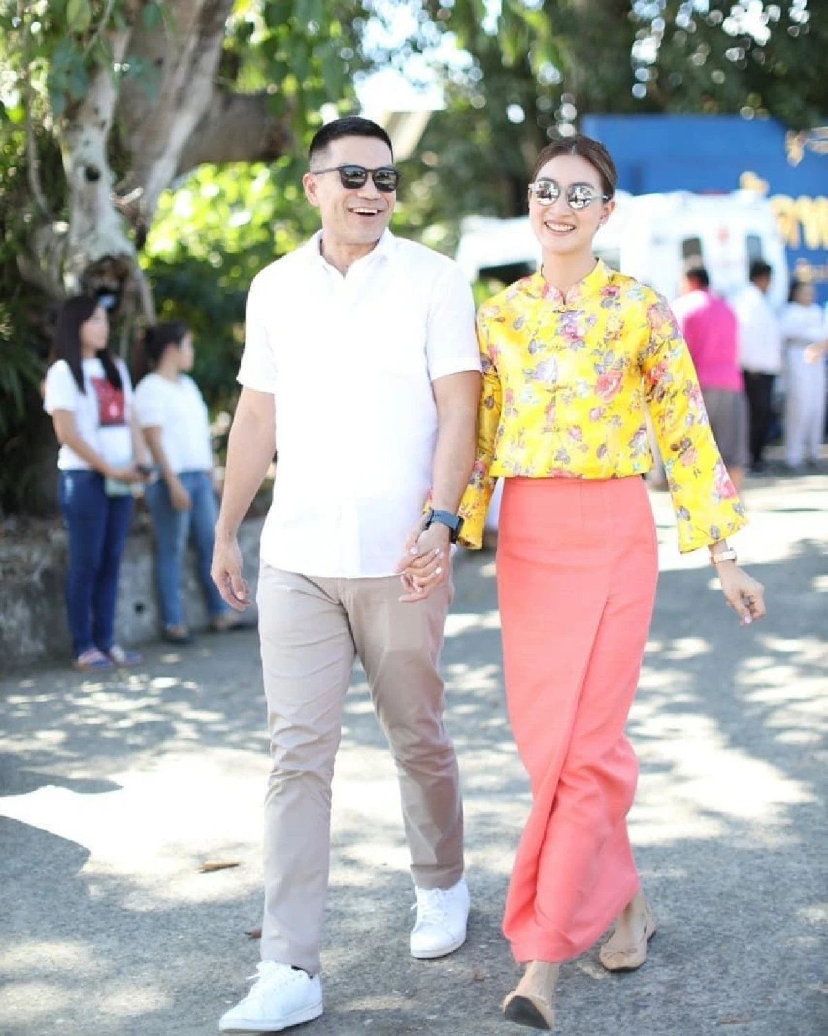 คู่รักสายบุญ! "แพนเค้ก-สารวัตรหมี” แท็กทีมสร้างกุศล พากันทำบุญที่เชียงใหม่