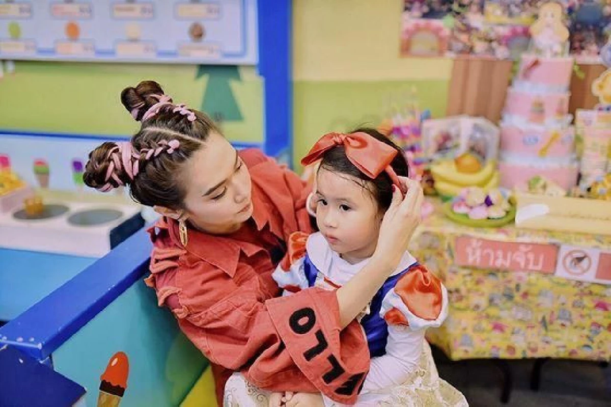 อบอุ่นพร้อมหน้า! “แม่เมย์-พ่อหนุ่ม” จัดปาร์ตี้วันเกิดอายุครบ 5 ขวบให้ "น้องมายู”