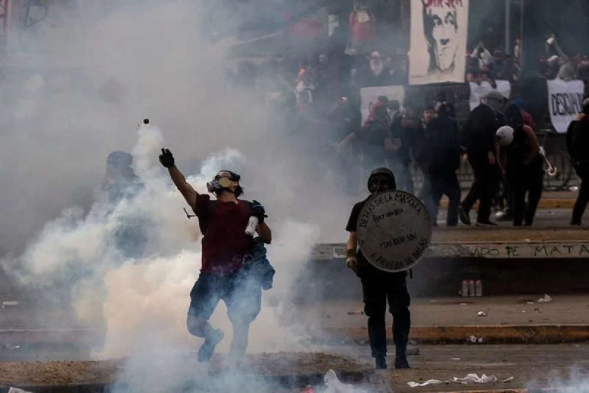 ชิลีประท้วงต่อเนื่องสามสัปดาห์ติด ทำคนเสียชีวิตแล้ว 20 ราย