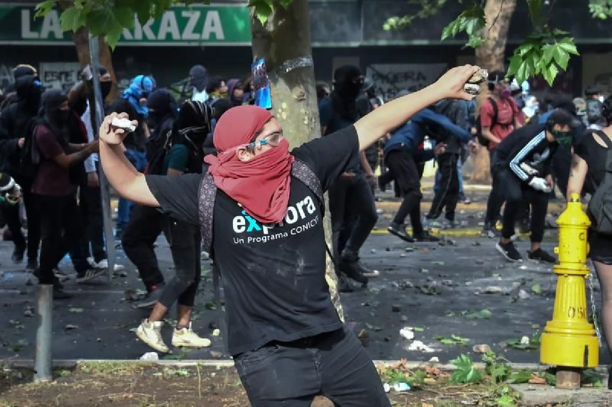 ชิลีประท้วงต่อเนื่องสามสัปดาห์ติด ทำคนเสียชีวิตแล้ว 20 ราย