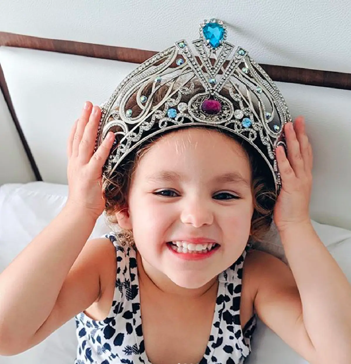 สวยได้แม่! "น้องมายา” ลูกสาว "นาตาลี เกลโบว่า” นัยน์ตาสีฟ้าโดดเด่นสะกดทุกสายตา