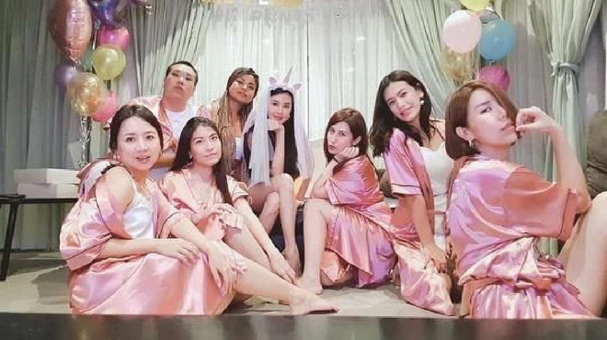 บี มาติกา กับปาร์ตี้สละโสดครั้งที่ 4 เพื่อนเยอะจัดให้ต่อเนื่อง