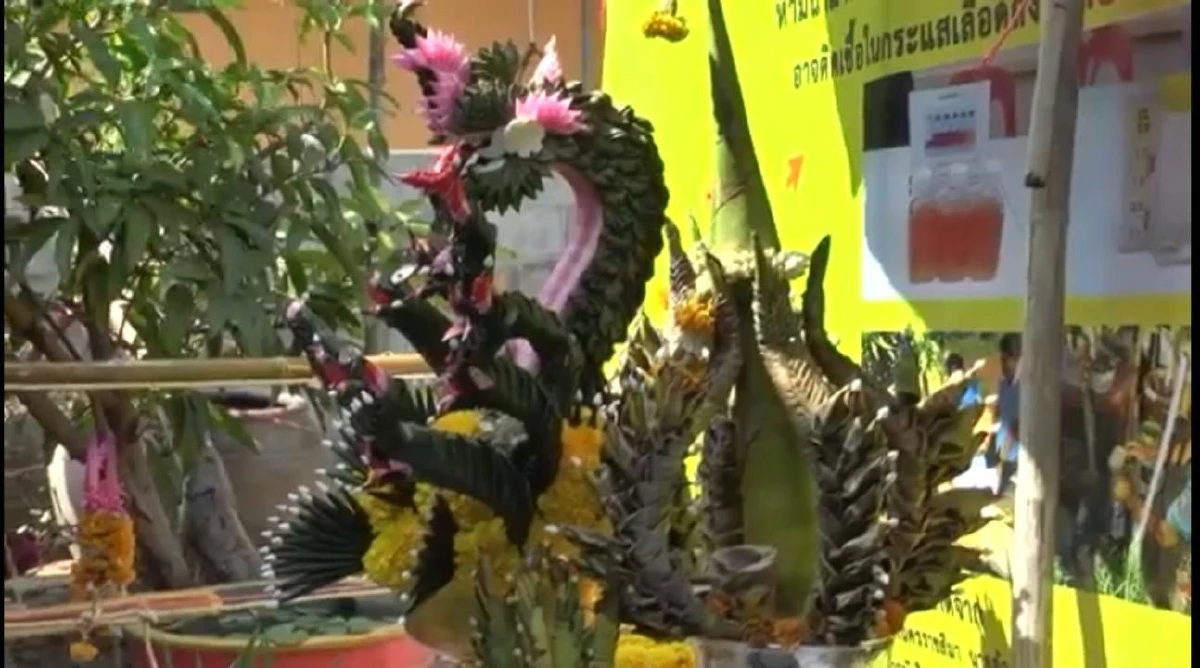 ไม่สนหมอเตือน! ชาวบ้านแห่ตักน้ำผุดจากดินไปดื่ม แม้ผลตรวจพบเชื้อแบคทีเรีย