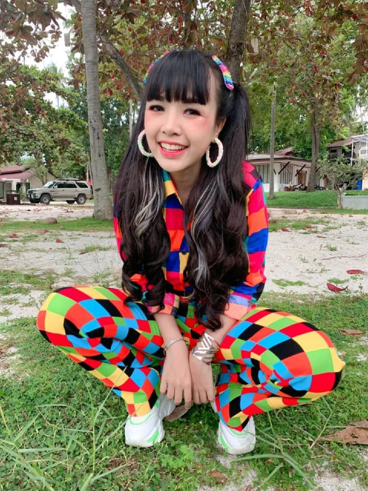 ให้รางวัลตัวเองบ้าง! "เจนนี่ ได้หมดถ้าสดชื่น” ถอยรถรถสปอร์ตสุดหรู เป็นของขวัญรับปริญญา