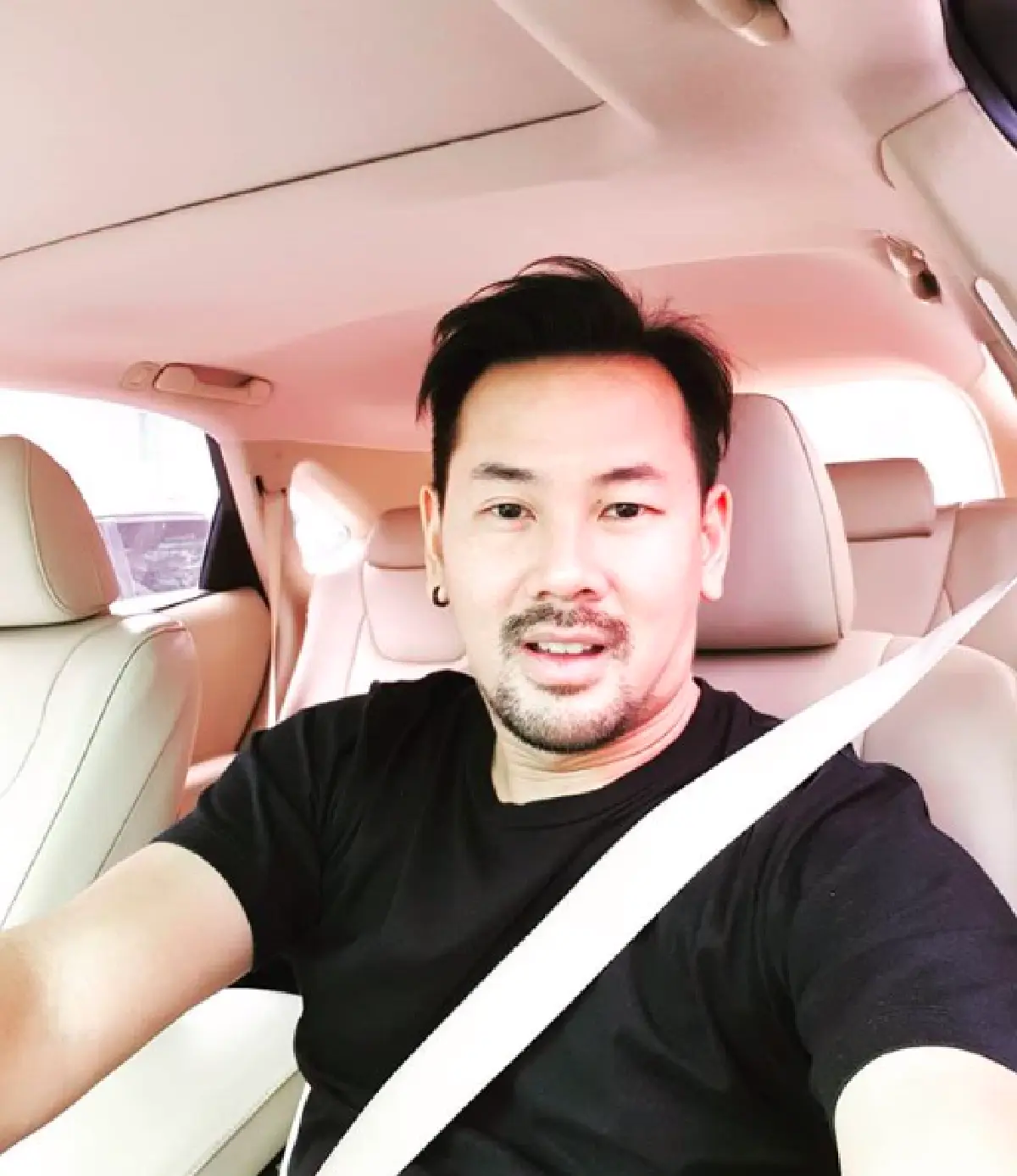 “กริช หิรัญพฤกษ์” แอดมิทร.พ. รักษาตัวนานกว่า 5 วัน หลังความดันกะโหลกศีรษะต่ำ