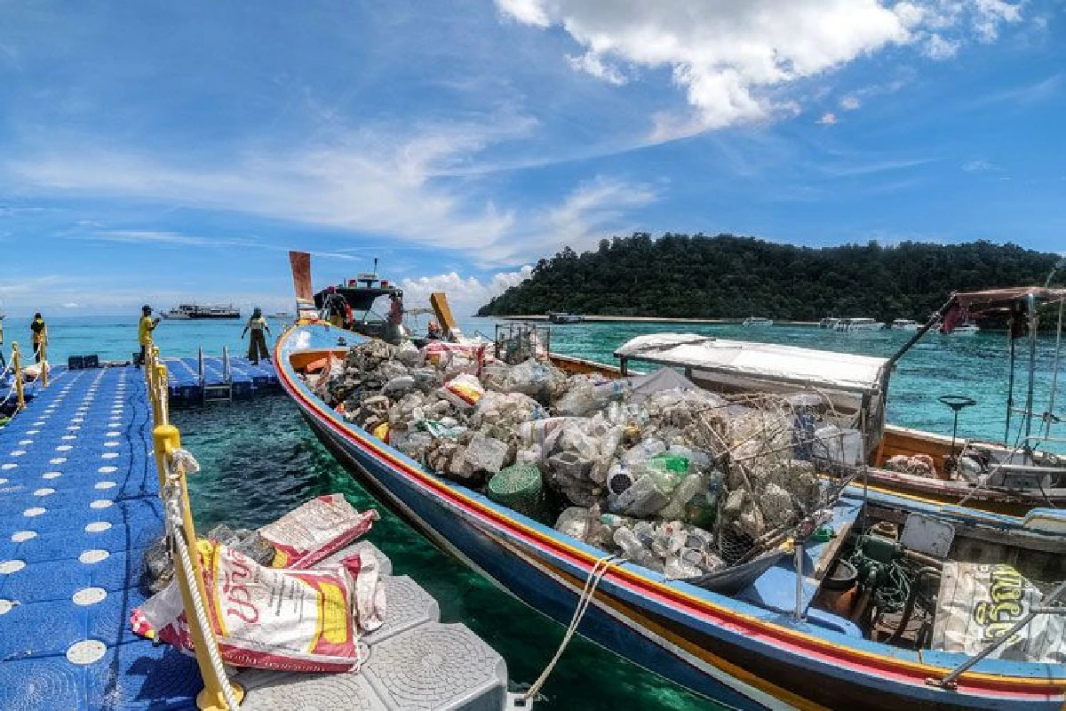 ‘รักษ์ลันตา’ ภารกิจพิชิตขยะหมู่เกาะลันตา จ.กระบี่  รวมพลังภาครัฐและเอกชนบริหารจัดการขยะอย่างยั่งยืน คืนความสมดุลให้ท้องทะเลไทย