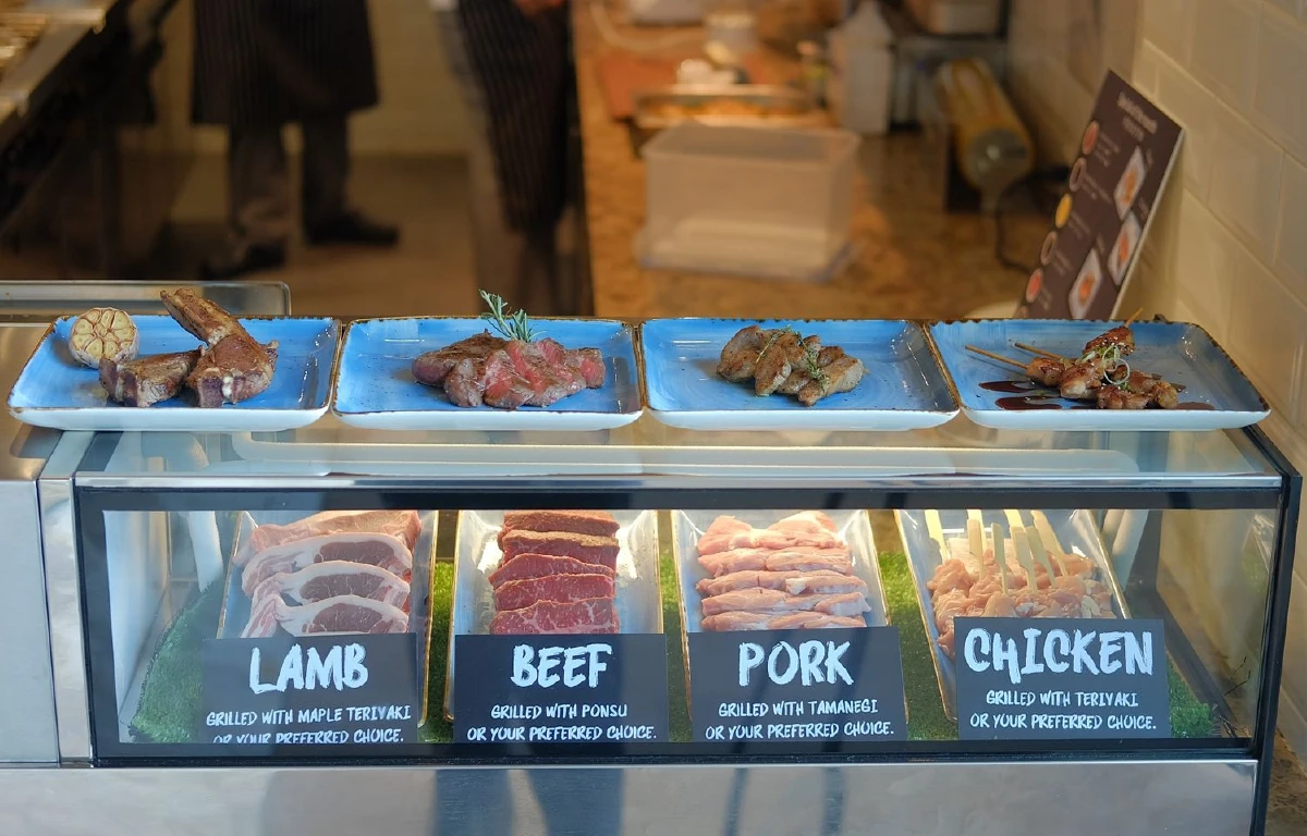 กินบุฟเฟ่ต์มื้อสายวันอาทิตย์แบบไม่ธรรมดา ที่ 'ดิ โอเอซิส'