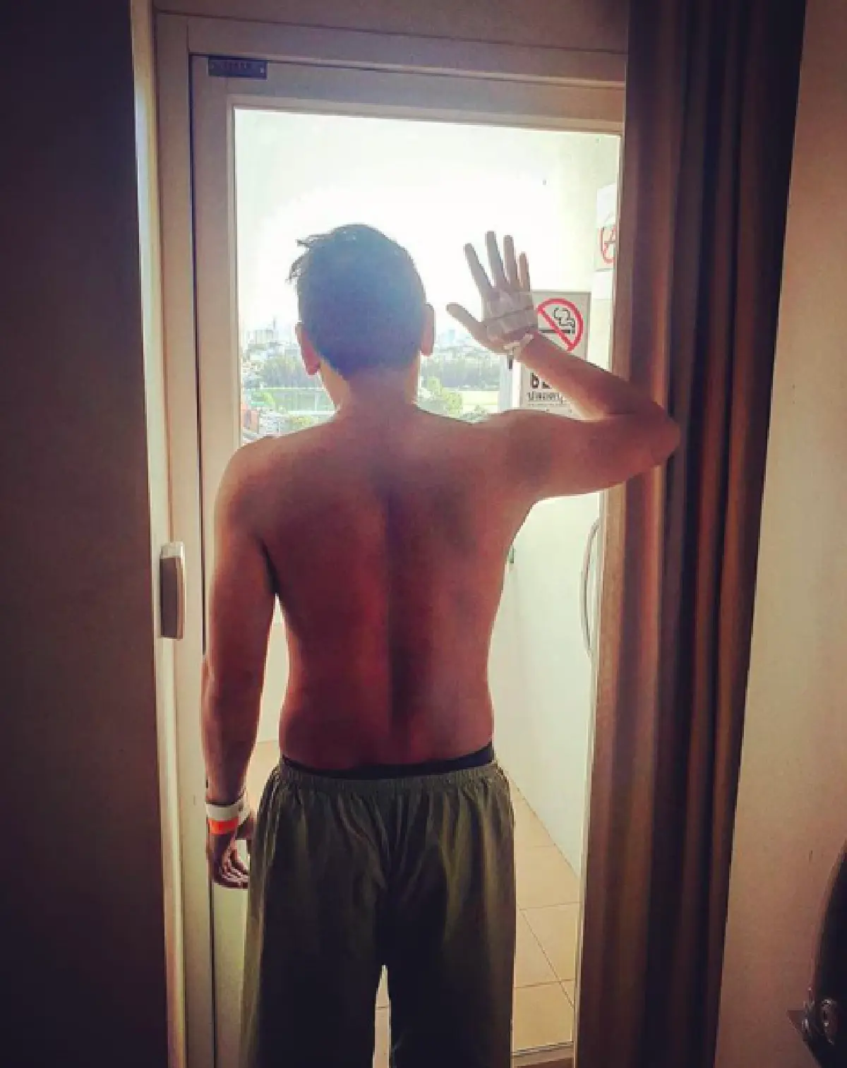 “กริช หิรัญพฤกษ์” แอดมิทร.พ. รักษาตัวนานกว่า 5 วัน หลังความดันกะโหลกศีรษะต่ำ