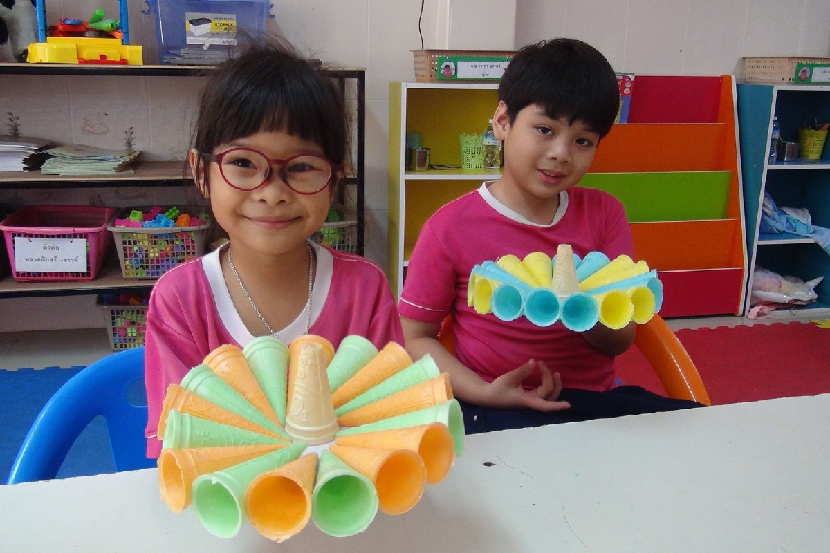 ชมฝีมือเด็ก กระทงกรวยขนมปังไอศครีม รักษ์สิ่งแวดล้อม ชมฝีมือเด็ก กระทงกรวยขนมปังไอศครีม รักษ์สิ่งแวดล้อม