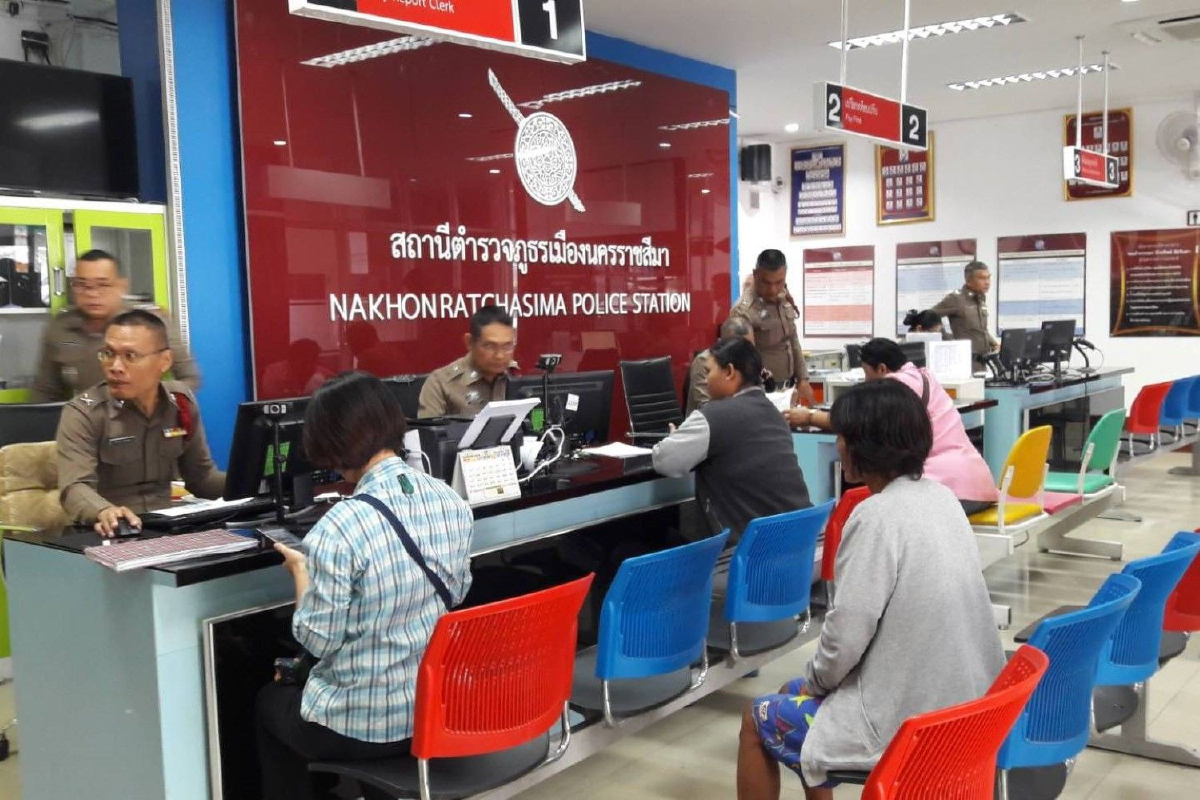 ยอดเหยื่อแจ้งความถูกจับลิขสิทธิ์36ราย พบเข้าข่ายถูกกรรโชกทรัพย์แล้ว16ราย ยอดเหยื่อแจ้งความถูกจับลิขสิทธิ์36ราย พบเข้าข่ายถูกกรรโชกทรัพย์แล้ว16ราย