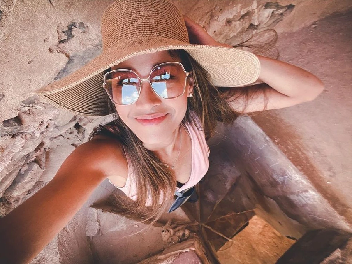 เมญ่า นนธวรรณ เผยภาพแรกหลังประกาศเลิกสามี อวดหุ่นเซ็กซี่ริมทะเล