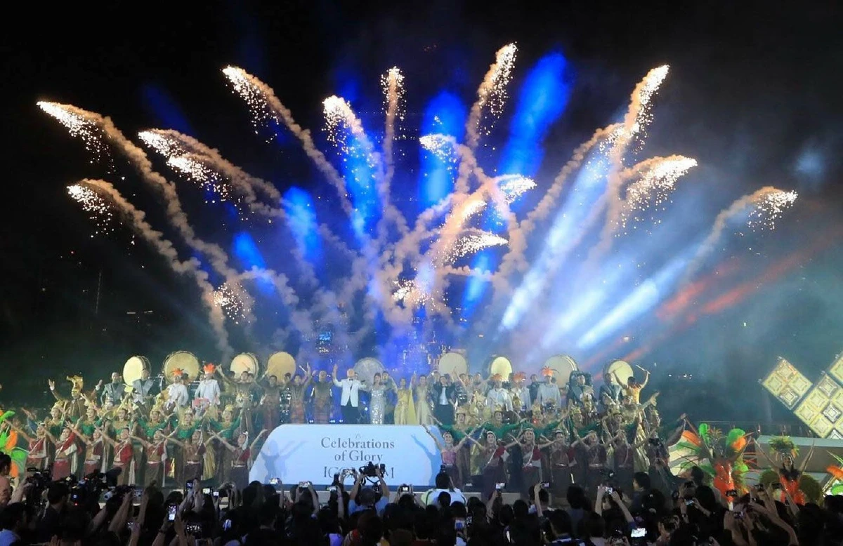 “The Celebrations of Glory ICONSIAM” มหาปรากฏการณ์เฉลิมฉลองสุดยิ่งใหญ่