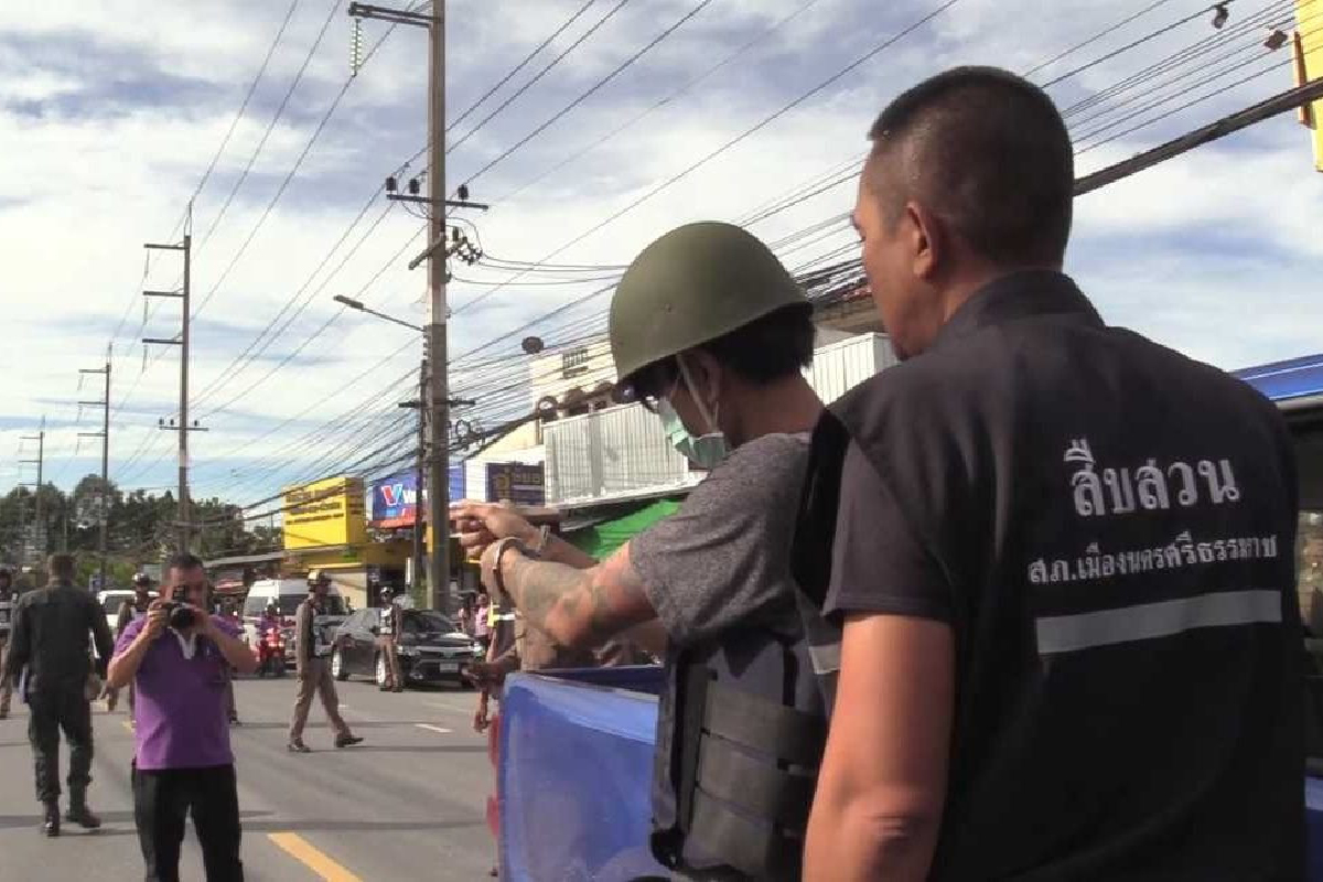 ตำรวจคุมคนขับ พามือปืนยิงหนุ่ม21 ตายหน้าผับหนี ฉุนผู้ตายถีบประตูรถบุบ ตำรวจคุมคนขับ พามือปืนยิงหนุ่ม21 ตายหน้าผับหนี ฉุนผู้ตายถีบประตูรถบุบ
