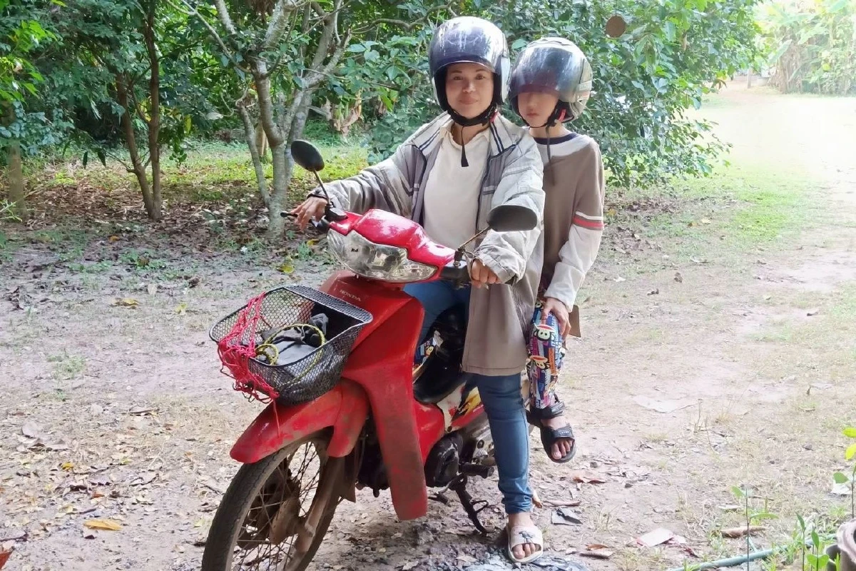 อดีตสาวโรงงานดิ้นรนเลี้ยงลูกป่วยออทิสติก