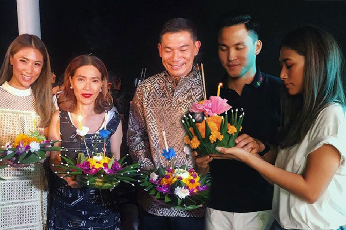ดีต่อใจ! “น้องเพลง” โพสต์ภาพครอบครัว “แม่ตู่-พ่อเอ๋” พร้อมหน้ากันอีกครั้ง ดีต่อใจ! “น้องเพลง” โพสต์ภาพครอบครัว “แม่ตู่-พ่อเอ๋” พร้อมหน้ากันอีกครั้ง