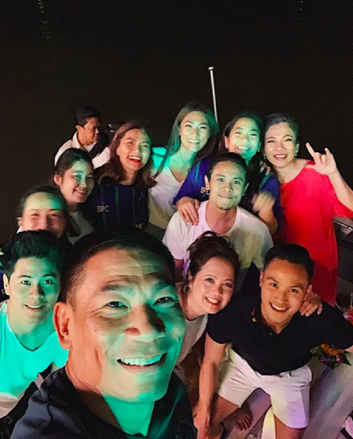 ดีต่อใจ! “น้องเพลง” โพสต์ภาพครอบครัว “แม่ตู่-พ่อเอ๋” พร้อมหน้ากันอีกครั้ง