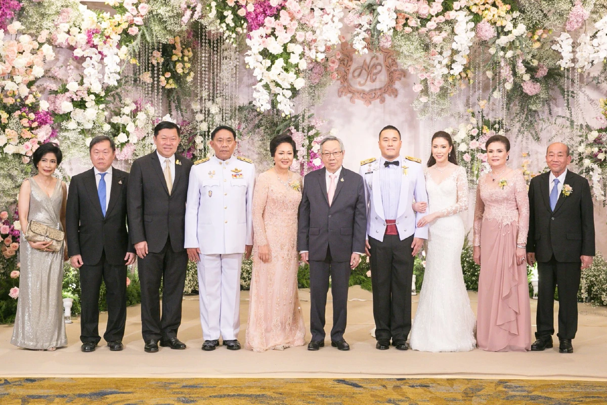 เจ้าสัวสุทธิเกียรติร่วมแสดงความยินดีงานแต่งลูกชายผู้ว่าฯอัศวิน