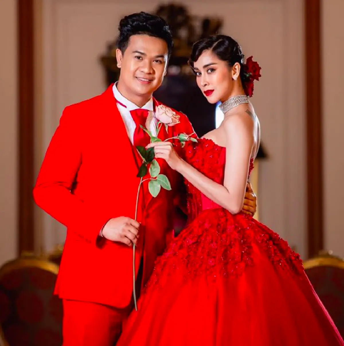 “ใหม่ สุคนธวา” รู้สึกผิด หลังพาพ่อแม่ไปทานข้าวก่อนแต่งงาน แต่เจ้าตัวกลับเอาแต่คุยโทรศัพท์