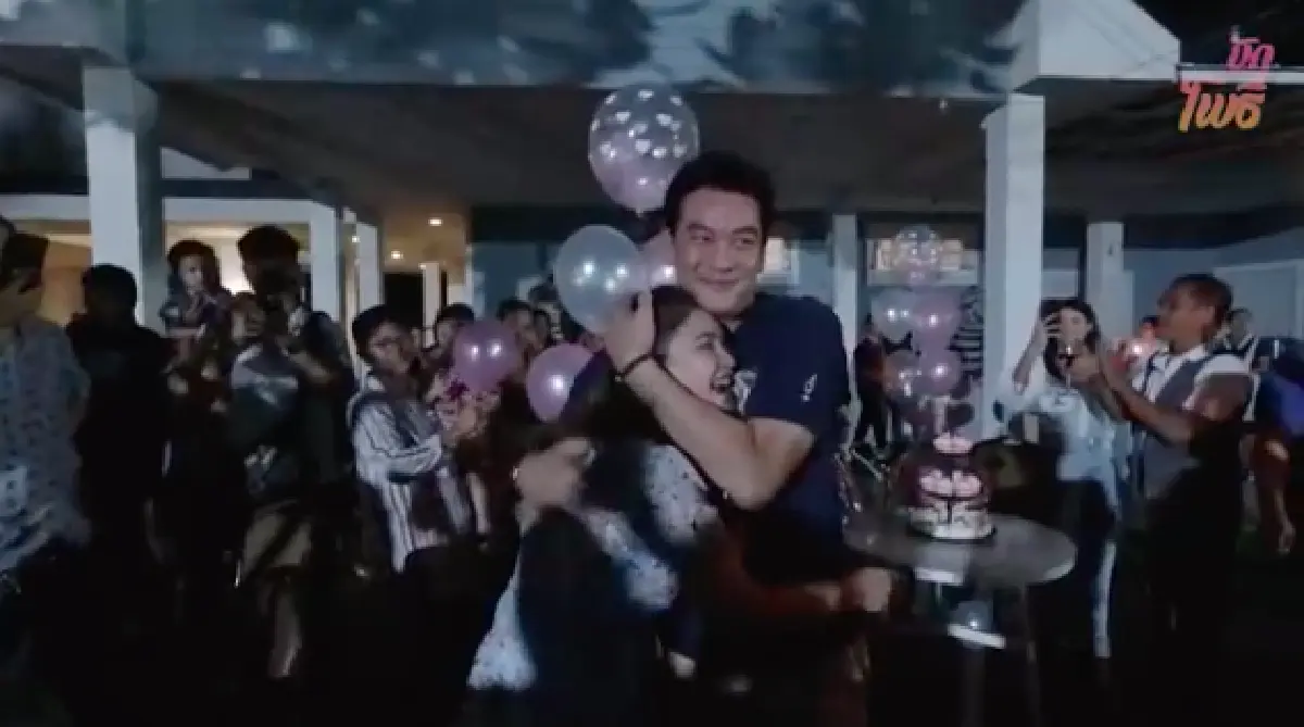 หวานจัดหนัก "แอน ภัททิรา” เล่นใหญ่มากทำเซอร์ไพรส์ "ชาคริต" ในวันครบรอบแต่งงาน