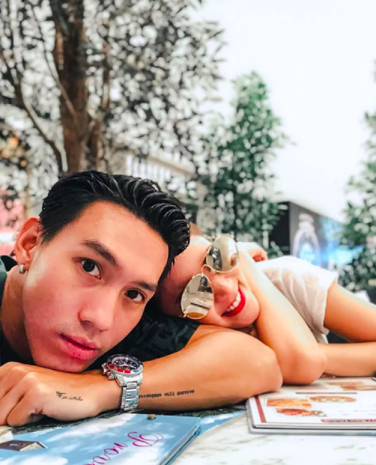 หวานหนักมาก “ลีซอ" กับแฟนสาวนอกวงการ "เฟี๊ยต” หลังดูใจกันมากว่า 5 ปี