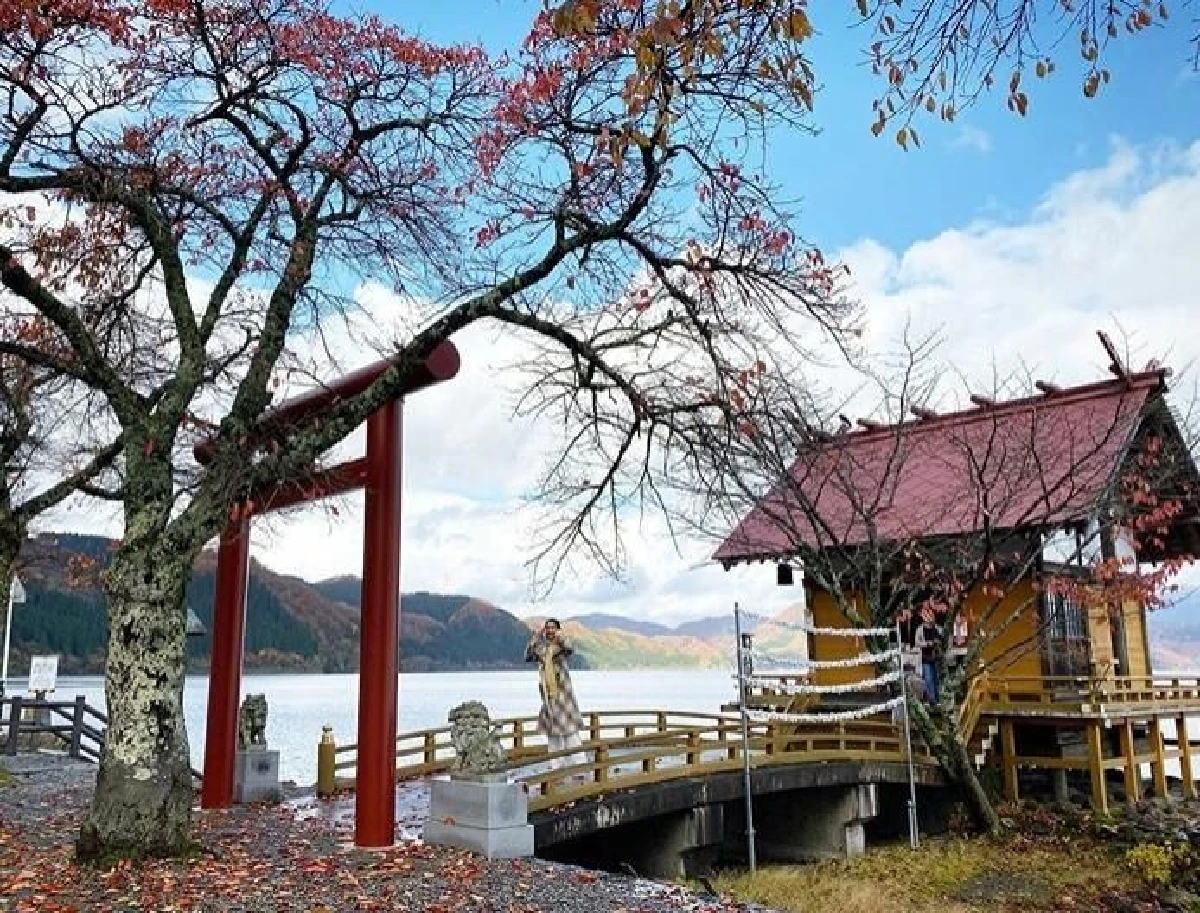 สวยมากแม่! แอน ทองประสม โชว์เนินอกแช่ออนเซ็นน้ำนมที่ญี่ปุ่น