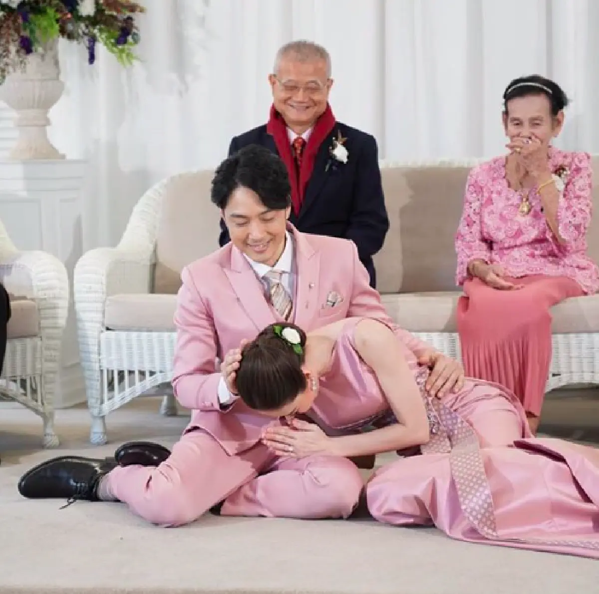 “หนึ่ง ETC.” ยกขันหมากสู่ขอแฟนสาวสุดโรแมนติก อบอวลไปด้วยความรัก!