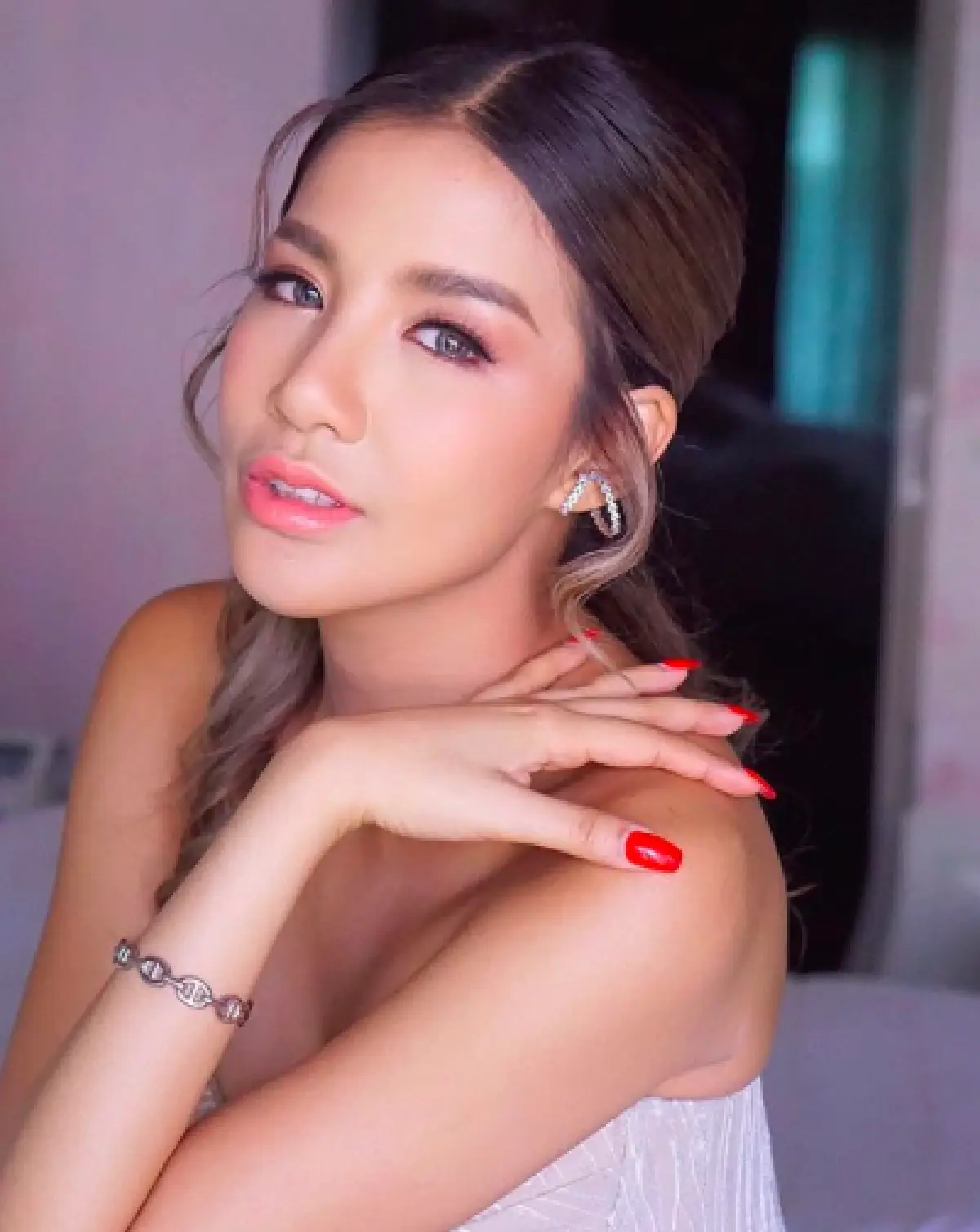 "ใบเตย" เผยยังไม่ได้รับหมายเรียกจาก DSI คดีแชร์ FOREX 3D ยันพร้อมเข้าชี้แจง