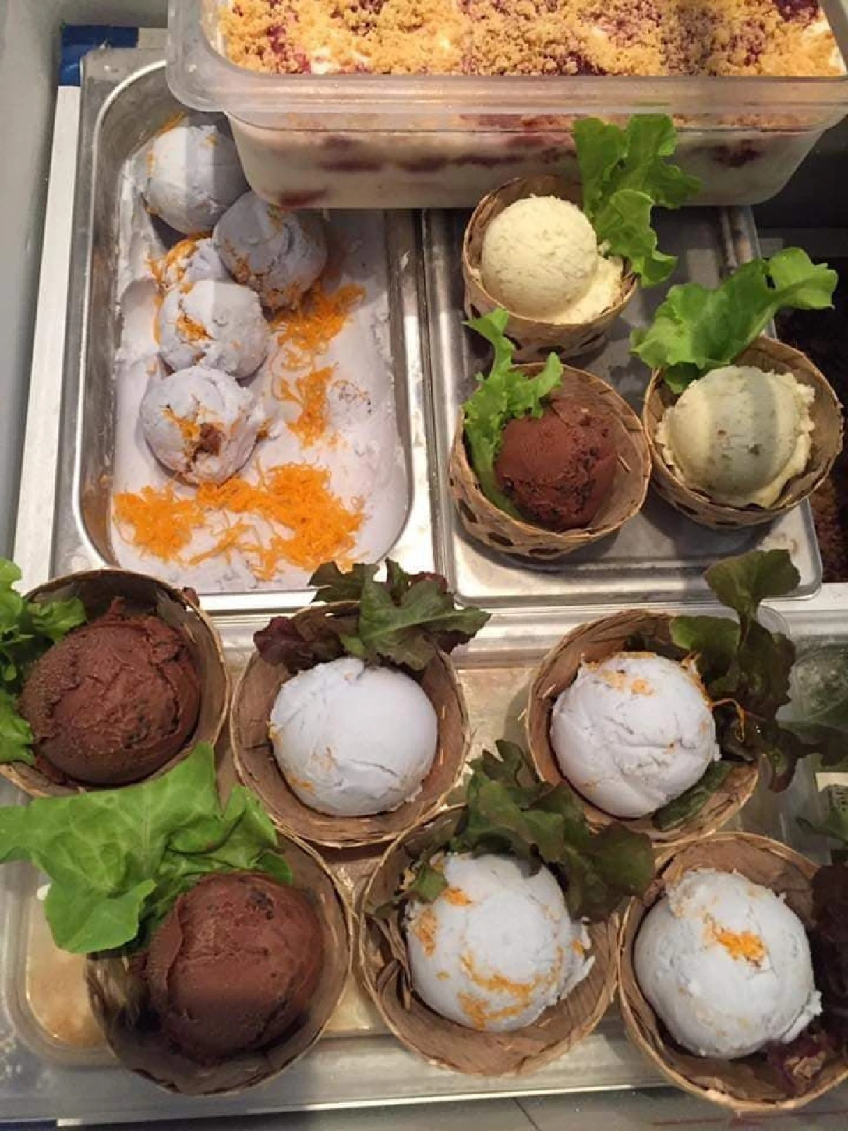 "Jinta Homemade Icecream" ไอศกรีมกินเป็นยา