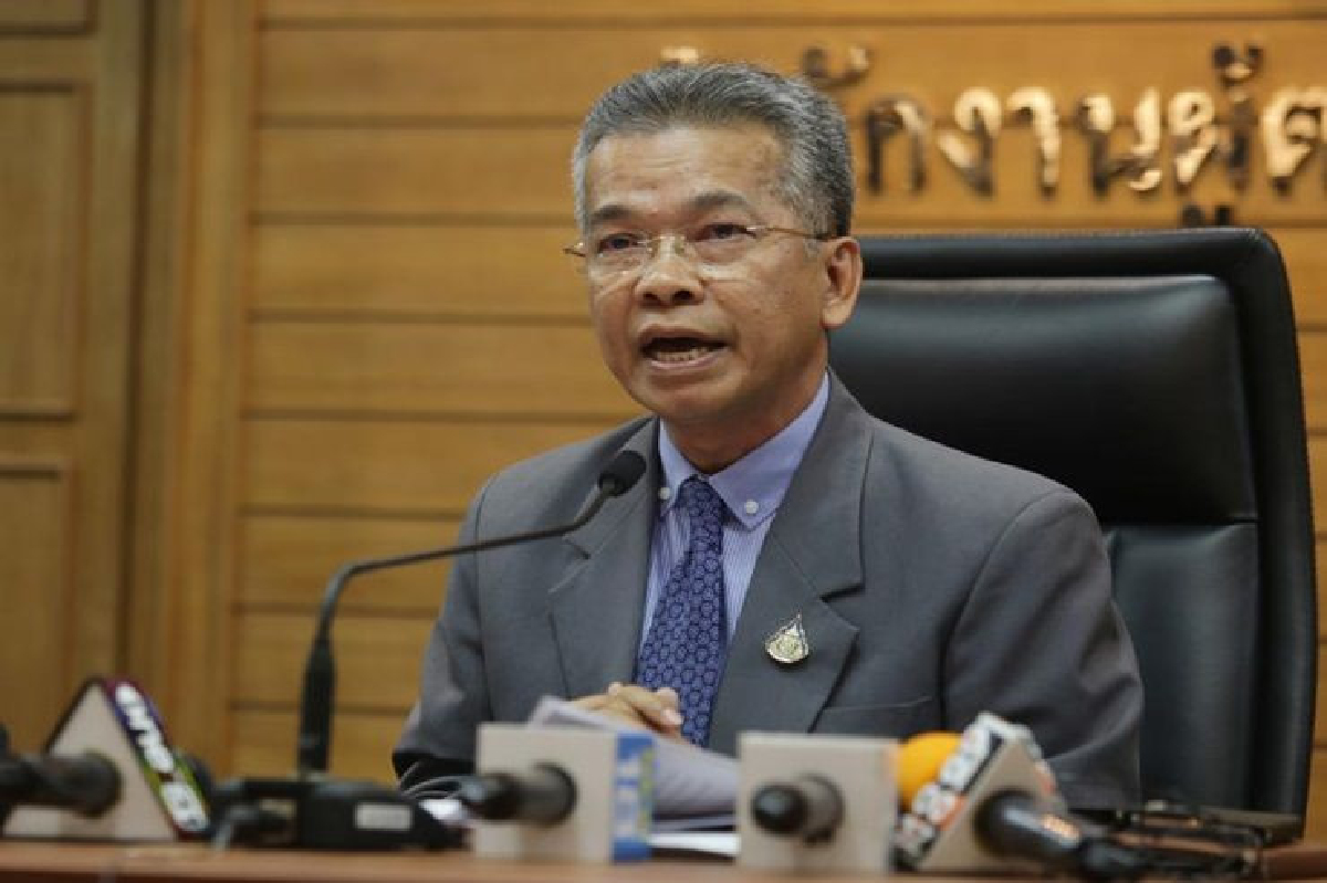 มติผู้ตรวจฯส่งศาลรธน. “พรบ.คำสั่งเรียก” ขัดรธน. มติผู้ตรวจฯส่งศาลรธน. “พรบ.คำสั่งเรียก” ขัดรธน.