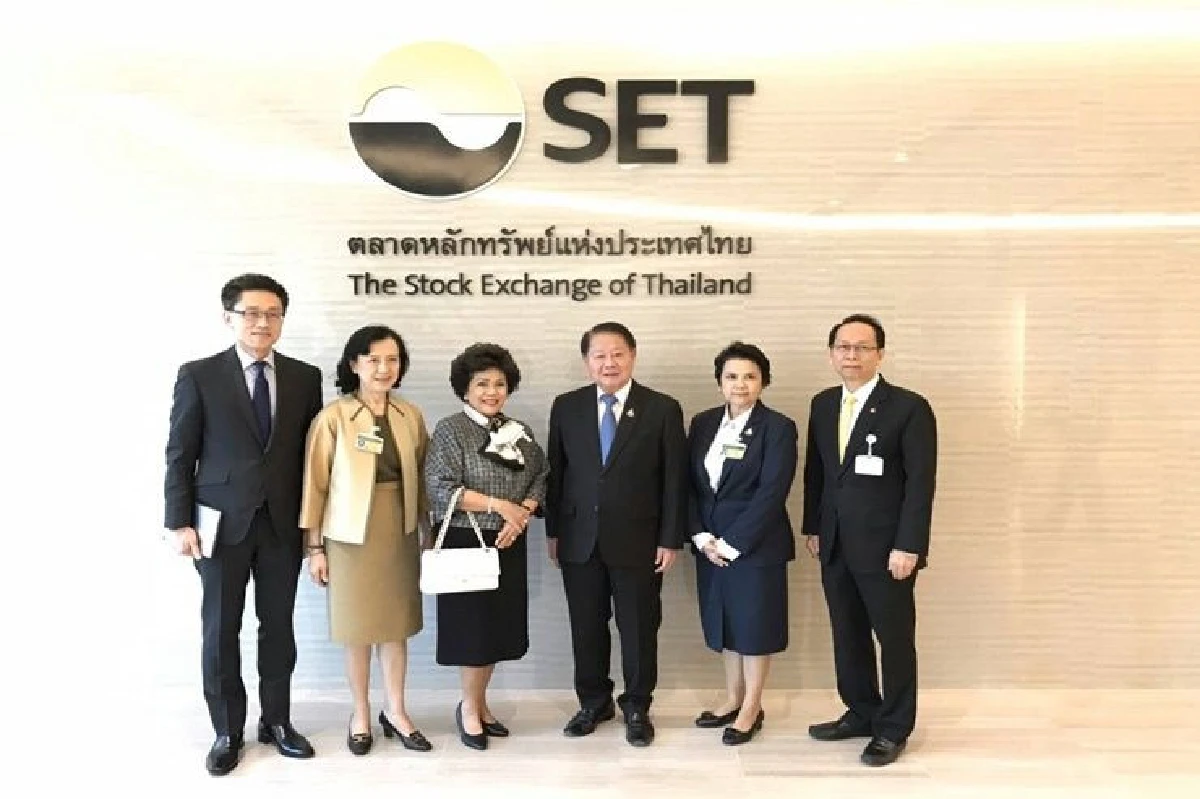 กมธ.เศรษฐกิจ การเงิน และการคลัง วุฒิสภา ดูงาน ตลาดหลักทรัพย์ฯ