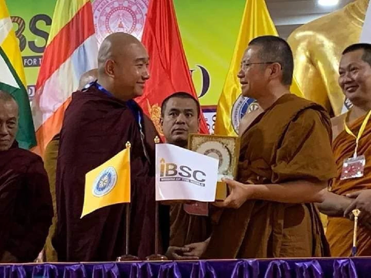 จบศาสนกิจ :  5 ปีที่รอคอย           