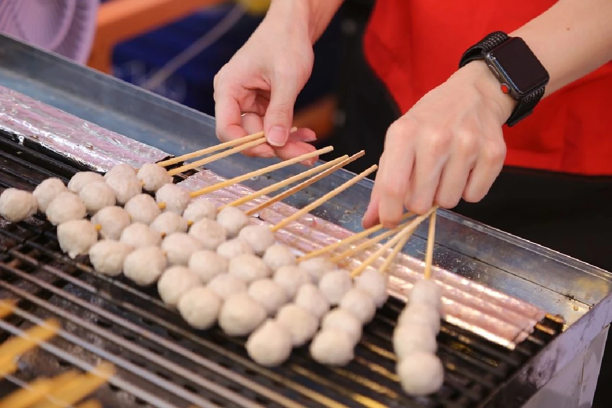 รวมสตรีทฟู้ดร้านเด็ดร้านดังทั่วทั้งพระนคร