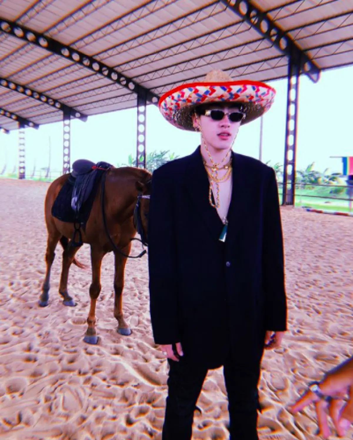 “ซีดี กันต์ธีร์” ยืดอกรับใช้ชาติ! พร้อมเผยภาพแรกในชุดทหาร